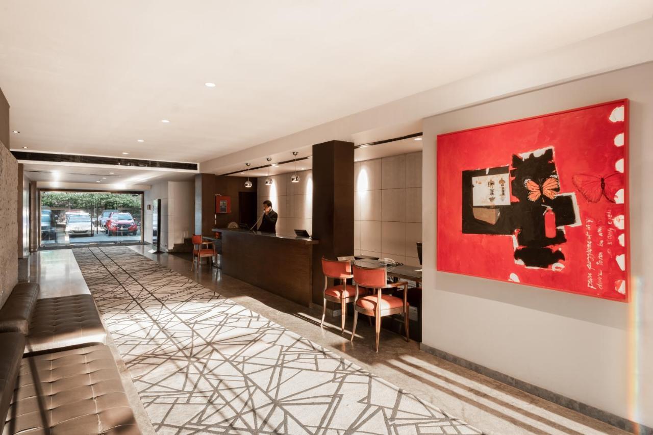 The Avenue Regent Hotell Kochi Exteriör bild
